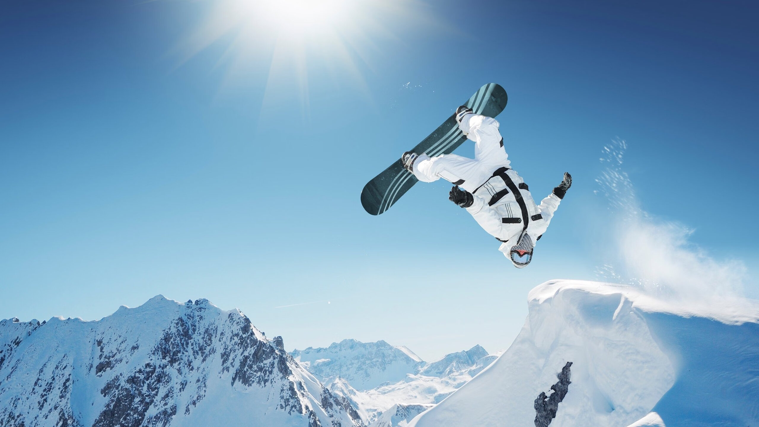 德甲：多支豪门补强中场，争夺顶级荣誉，德甲豪门足球俱乐部