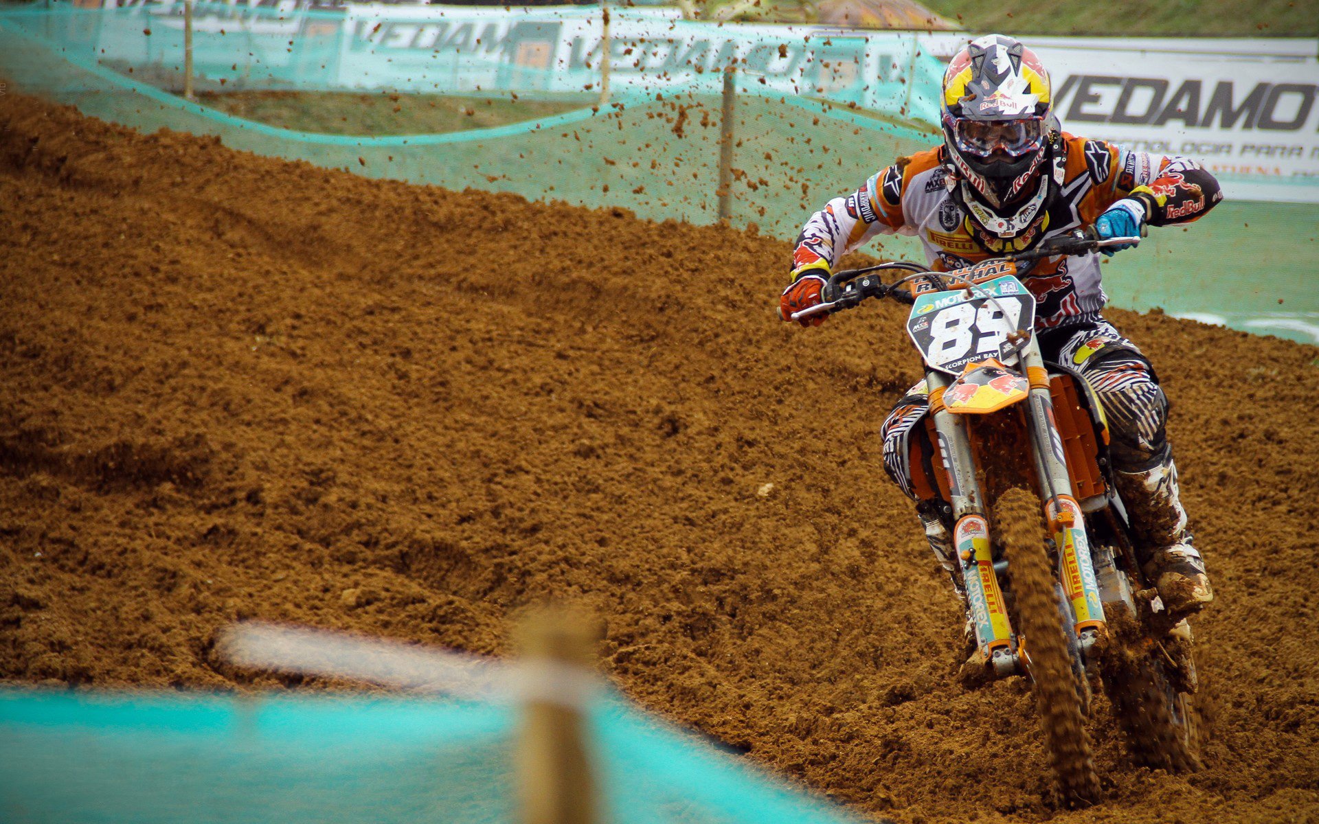 开云集团中国官网-抢断神技：场上逆转转机的关键一刹那，抢断王有用吗